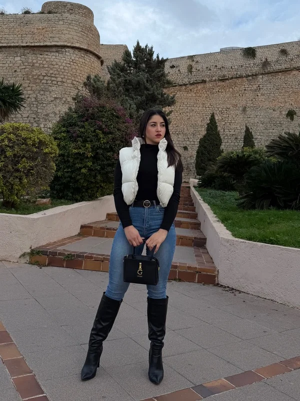 Cropped Puffer Vest Look