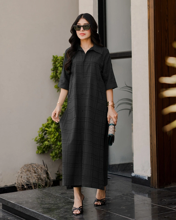 Black Shirt Dress Look