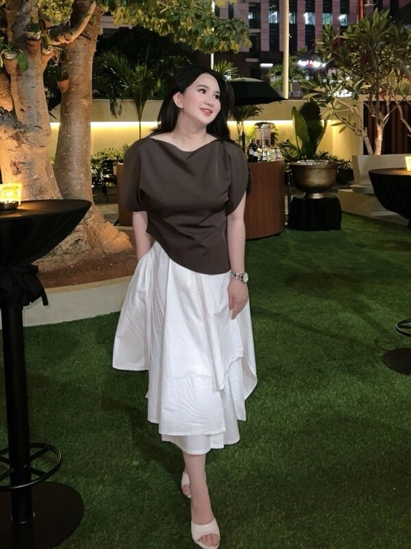 Brown Top White Midi Skirt