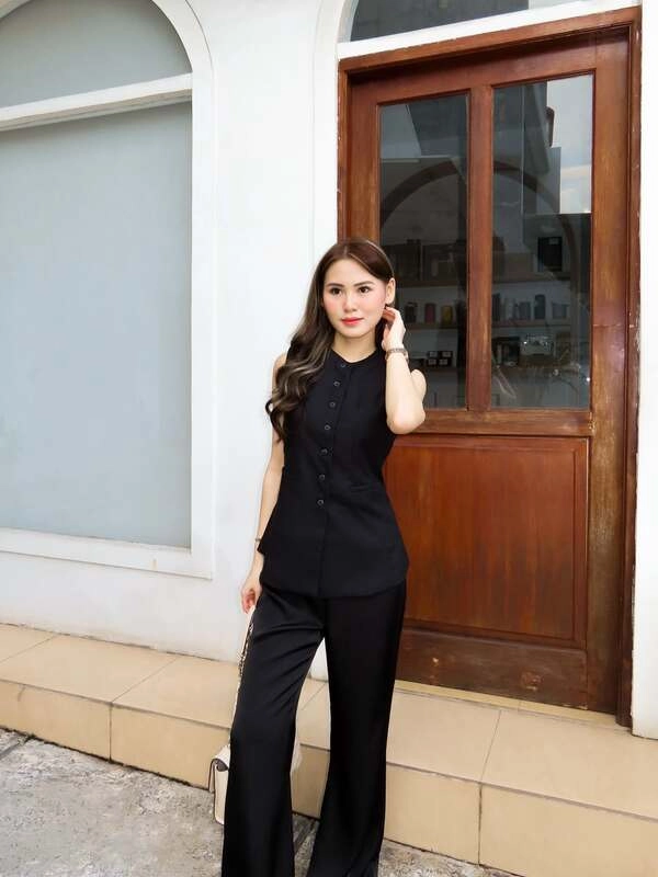 All Black Vest Pants Set