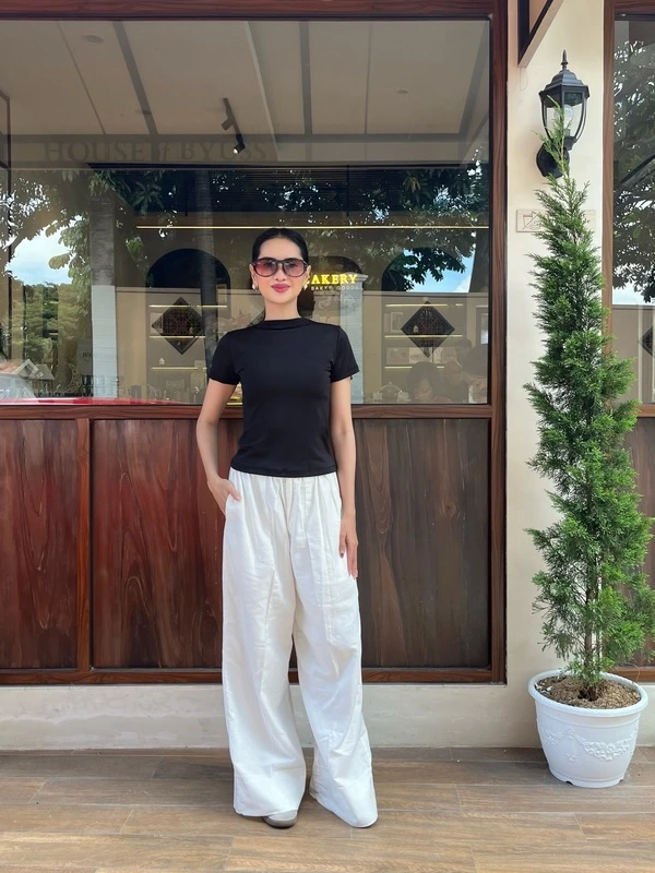 Black Top White Wide-Leg Pants
