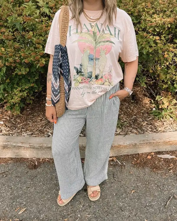 Hawaii Graphic Tee & Striped Pants