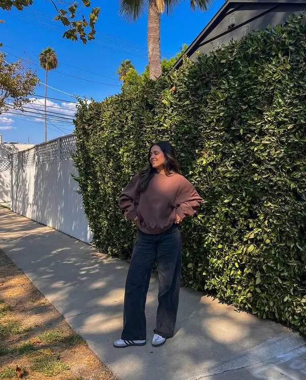 Brown Sweatshirt Wide Leg Jeans