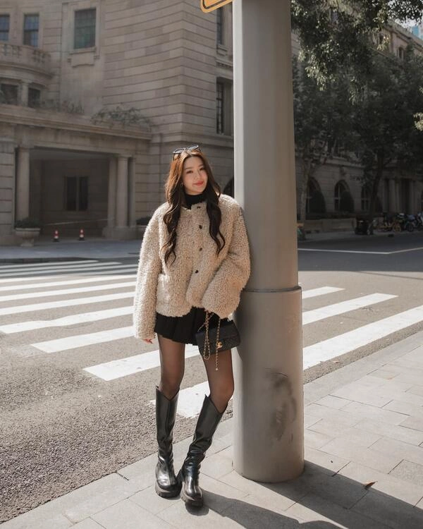 Teddy Coat Street Style