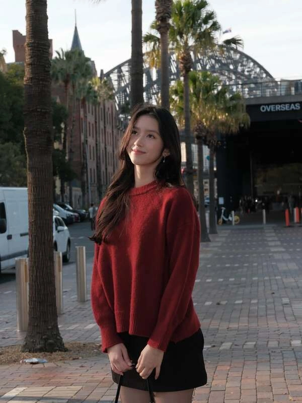Red Sweater City Walk
