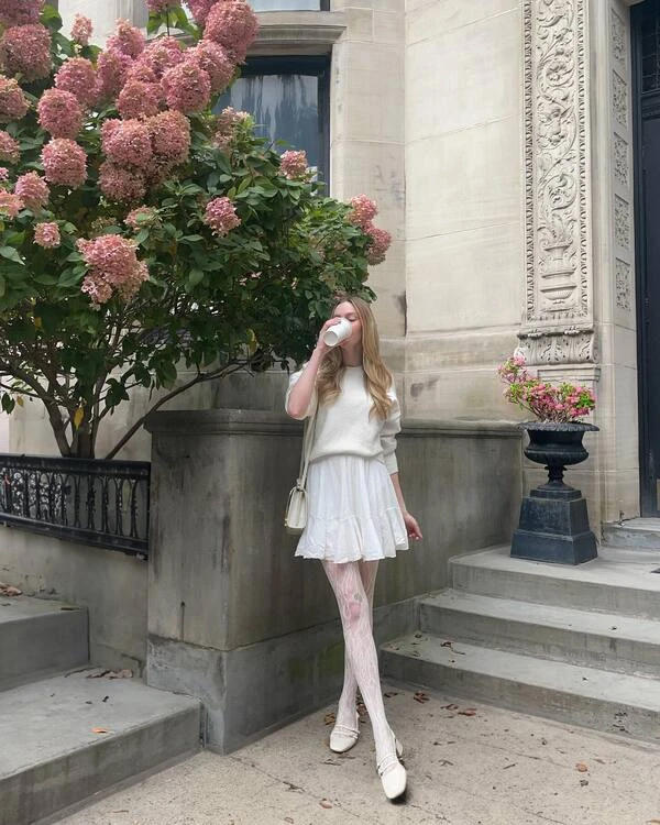 White Mini Skirt Outfit