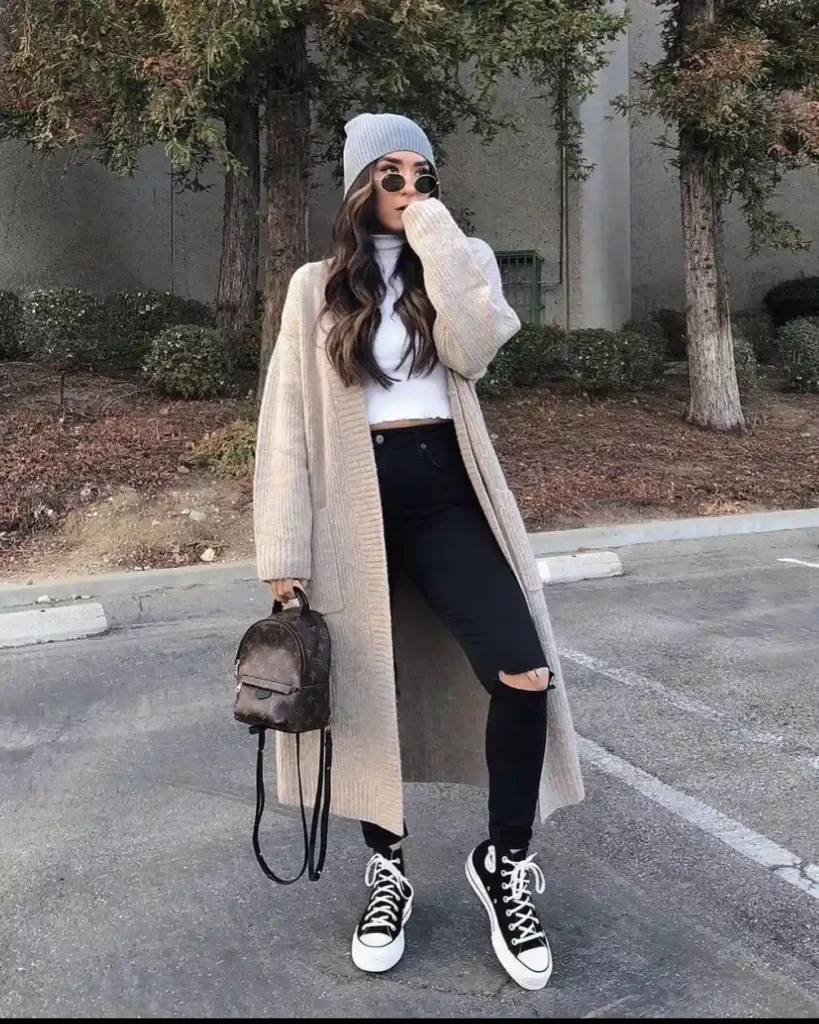 Long Cardigan & Sneakers