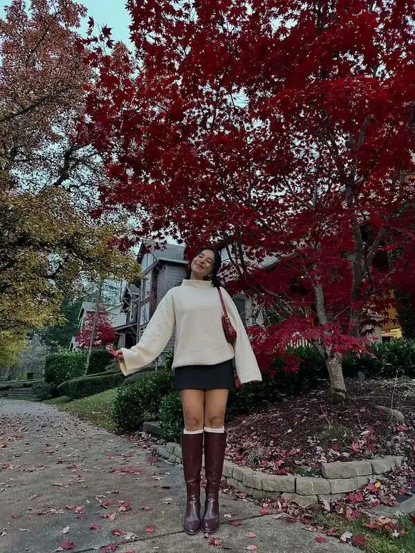 Cream Sweater Fall Outfit