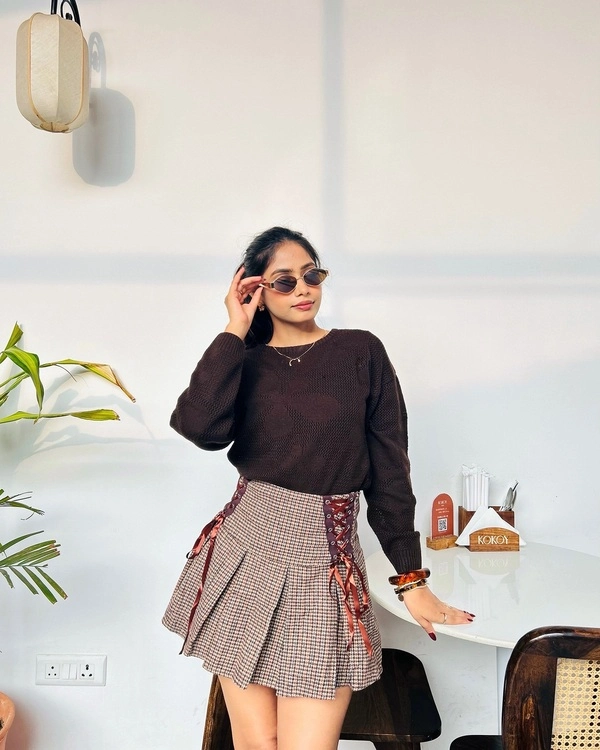 Houndstooth Skirt and Brown Sweater