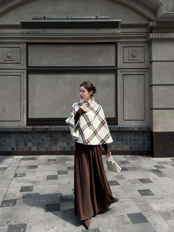 Plaid Poncho Outfit