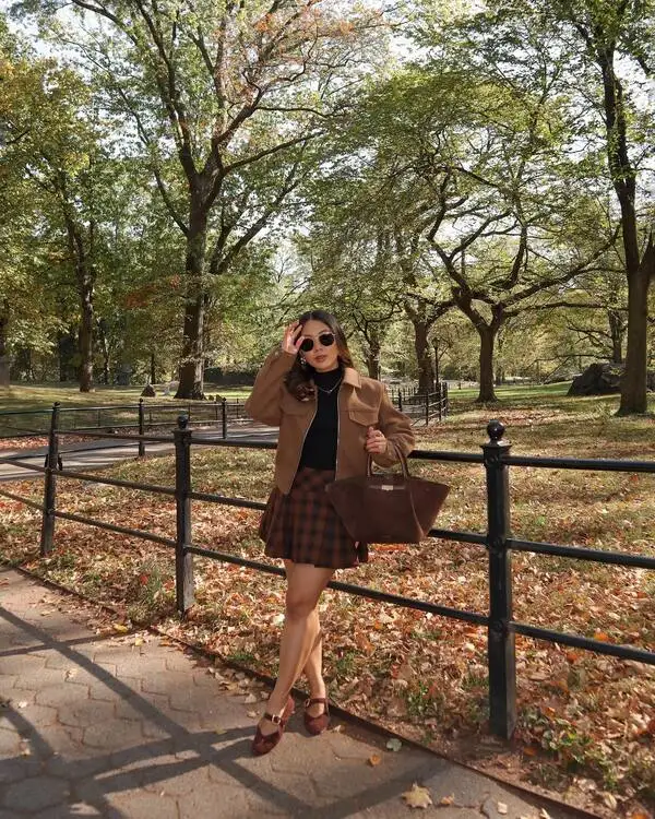 Brown Zip Jacket Outfit