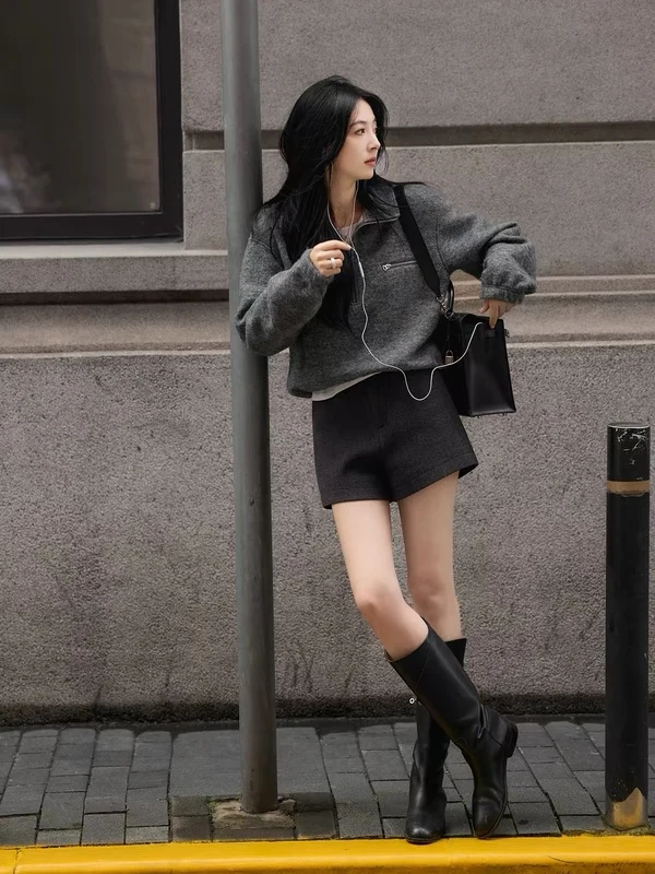 Gray Half-Zip Outfit