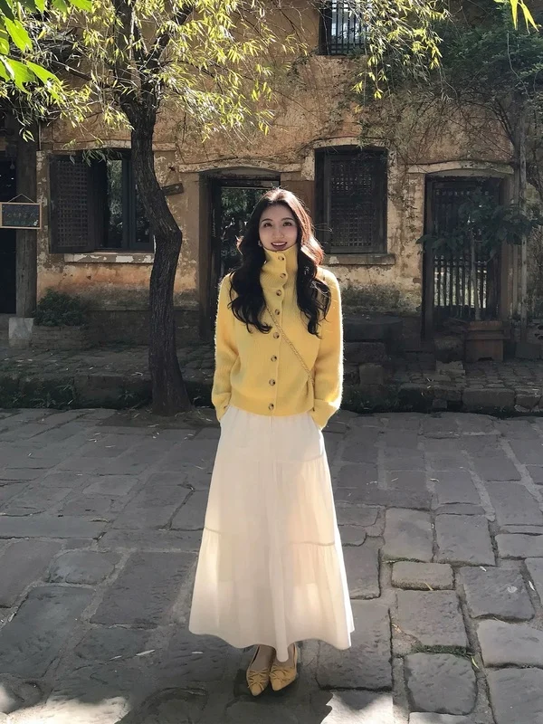 Yellow Cardigan Outfit