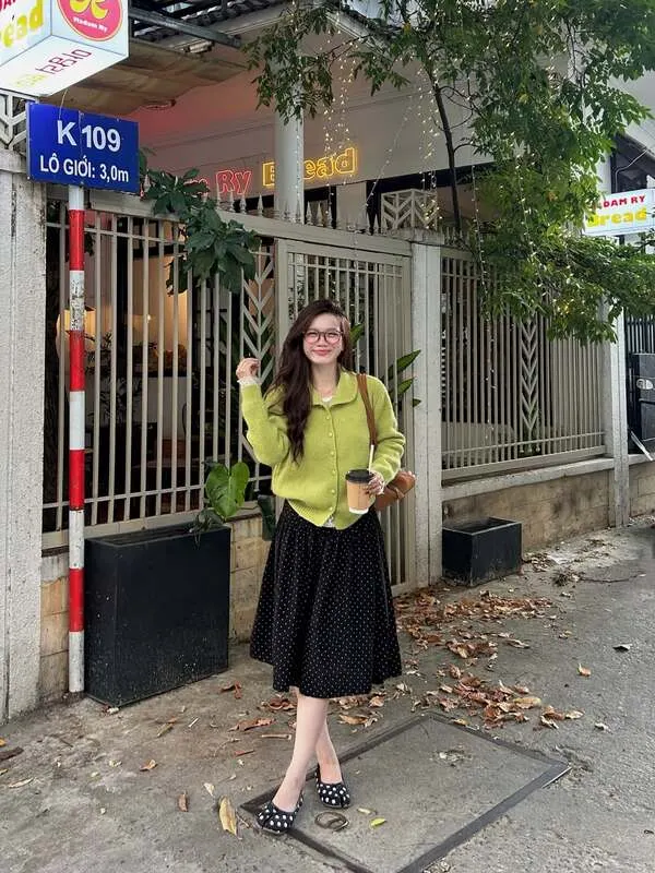 Green Cardigan Outfit